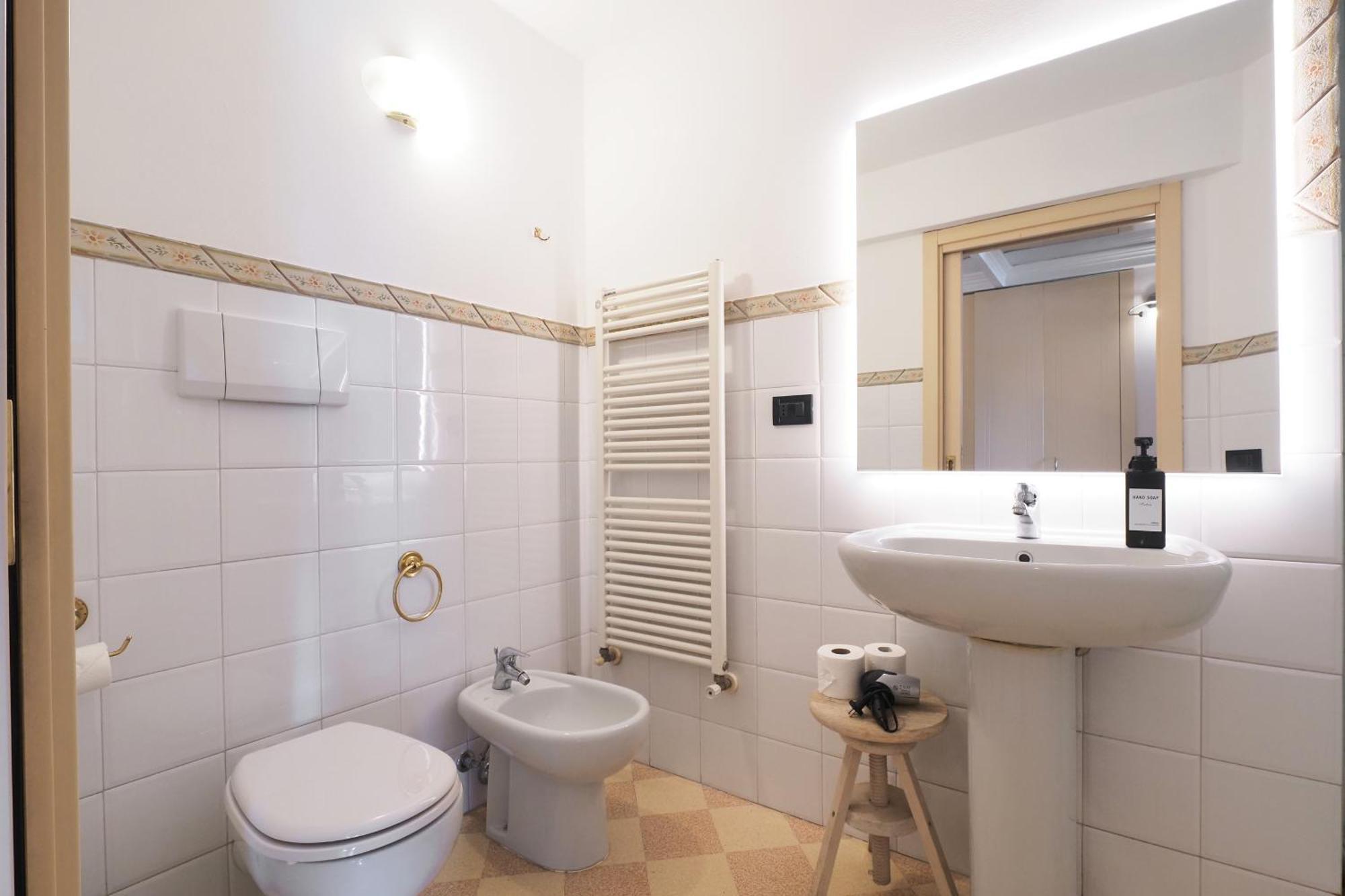 Duomo Cathedral View - Luxury Apartment Mailand Exterior foto